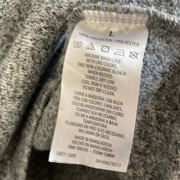 Royal Class Grey Sweater Size Large with Chest Pocket - Picture 6 of 10